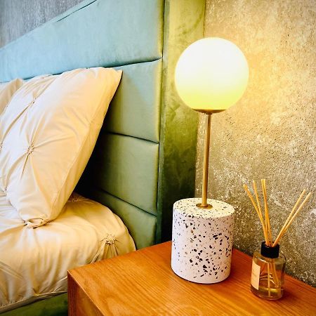 Exquisite - Two Bedroom Apartment Бухарест Екстер'єр фото